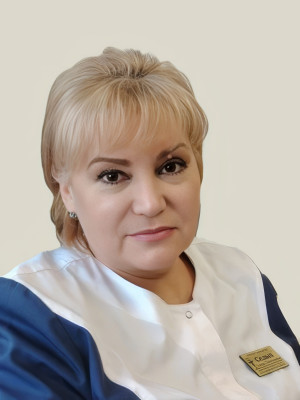 Заместитель главного врача  по поликлинической работе Седых Галина Григорьевна
